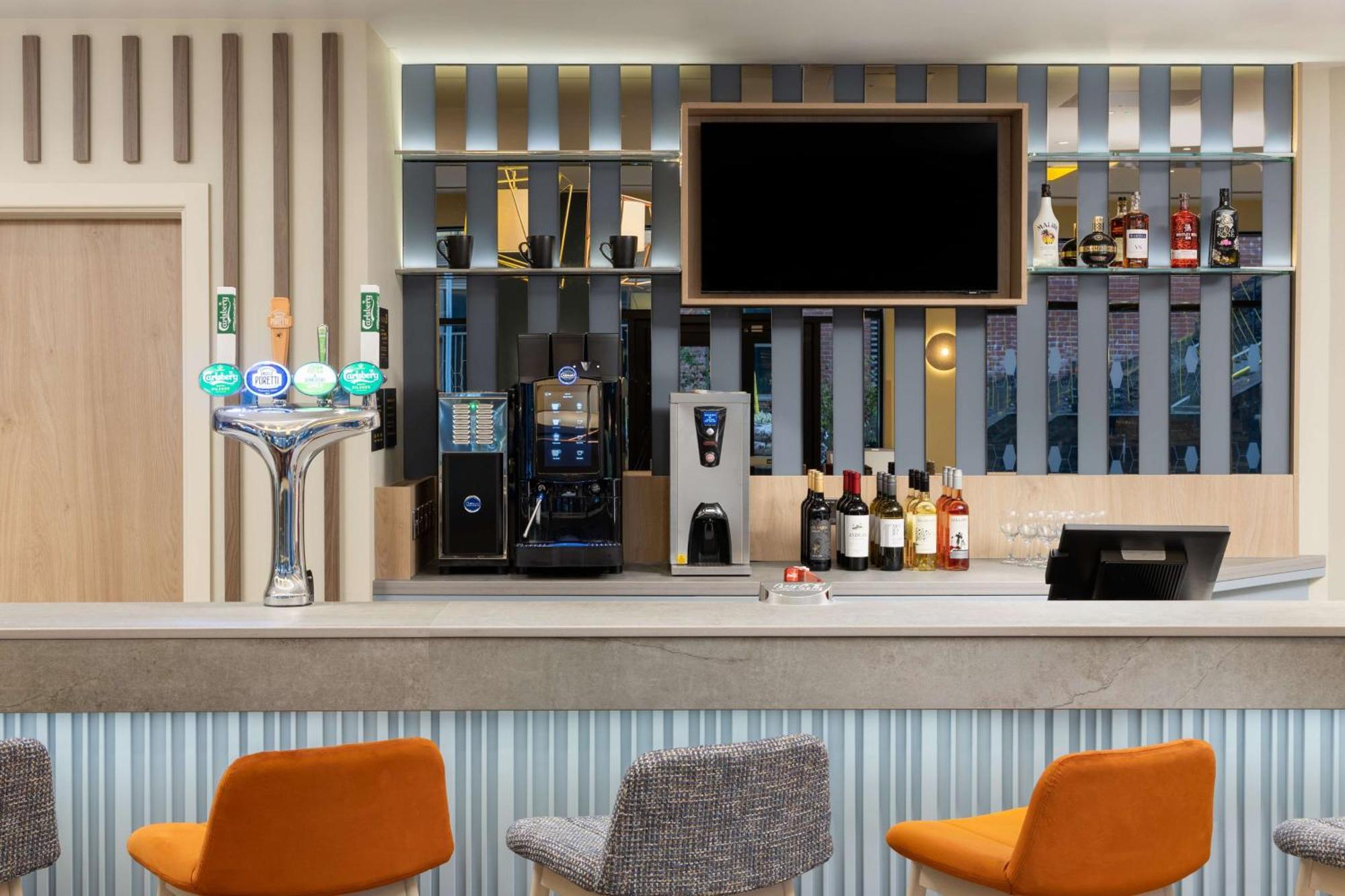 Hampton By Hilton Rochdale Hotel ภายนอก รูปภาพ
